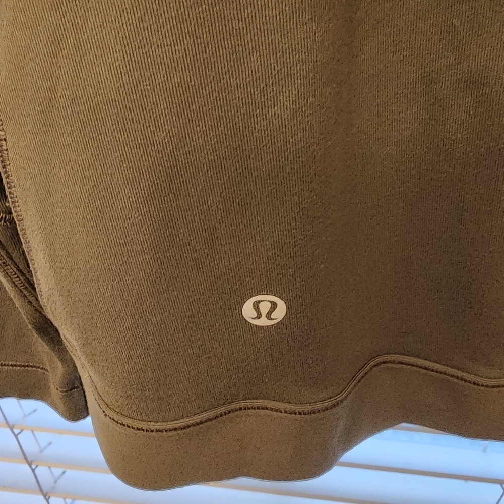 Lululemon Asymmetrical Olive Green Jacket Sz 6 - Picture 8 of 8